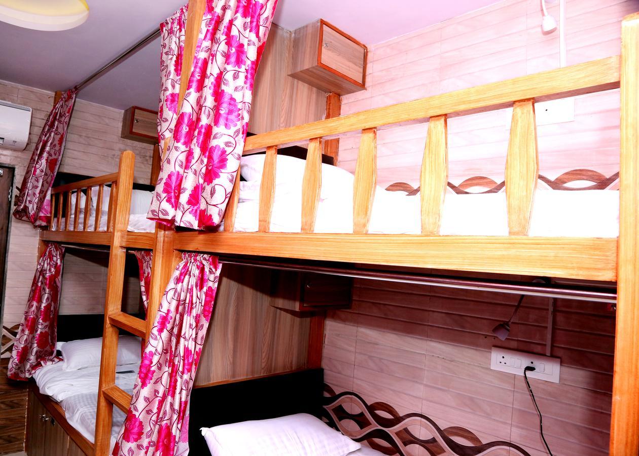 Delta Dormitory Bombaj Exteriér fotografie